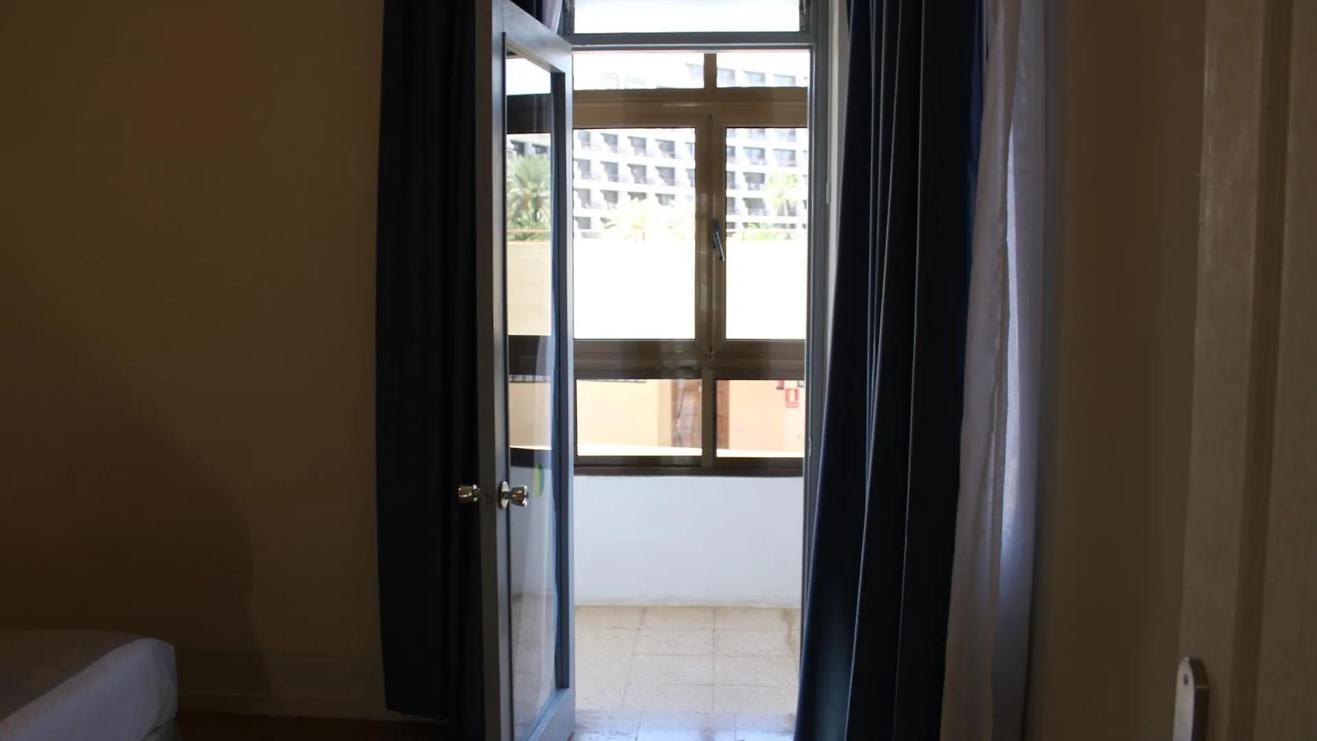 Aparthotel Apartamentos Fayna Playa del Ingles