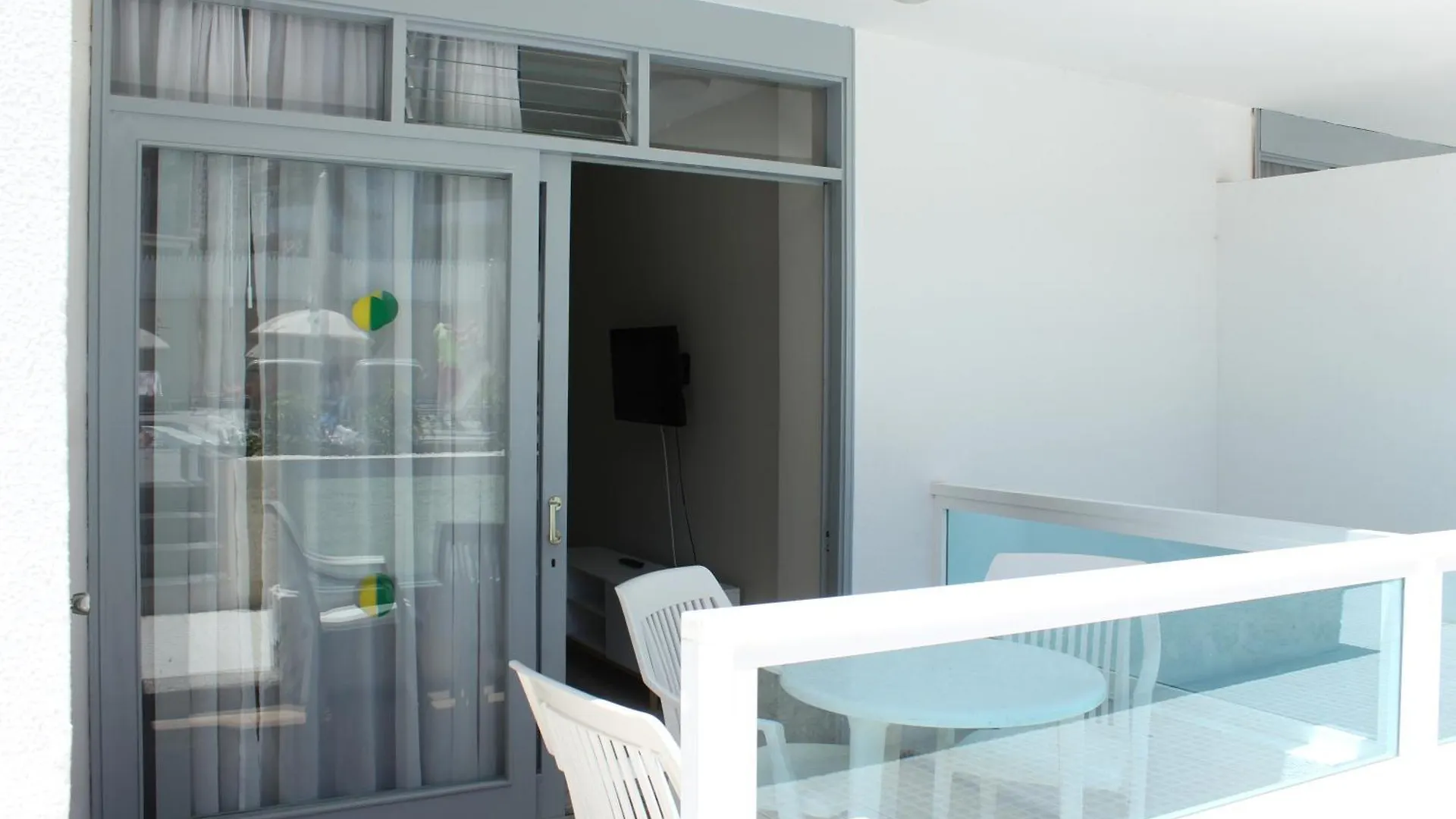 Apartamentos Fayna Playa del Inglés 2*,  Spanien