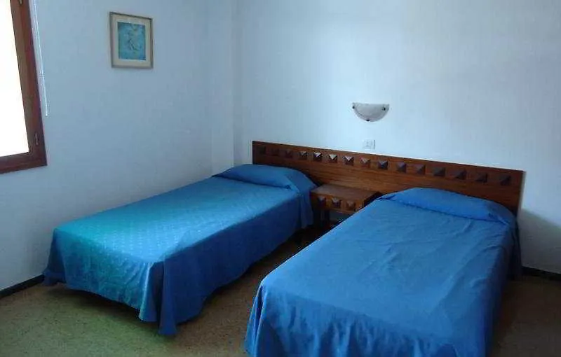 ** Aparthotel Apartamentos Fayna Playa del Ingles  Spain